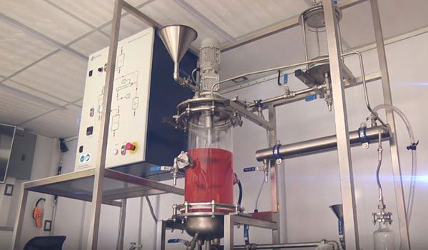 Un système de production d'énergie mobile INMESOL alimente le “Steam Truck” 3 Le biodiesel obtenu