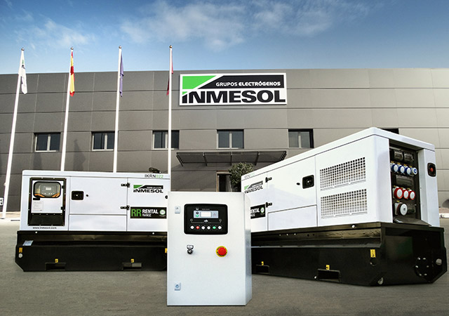 Deux groupes électrogènes de la gamme Rental (location) dual mutual stand-by